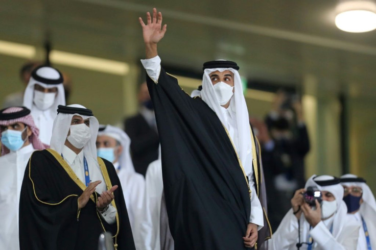 Qatar's all-powerful Emir Sheikh Tamim bin Hamad al-Thani (C), will wield a veto over the Shura