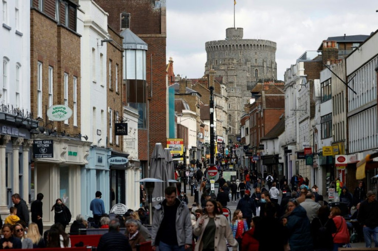 The Bank of England has warned that the UK's economic recovery is flattening as a result of ongoing pandemic fallout and global supply chain bottlenecks