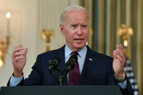 US President Joe Biden is trying to get the two wings of his fellow Democrats to meet in the middle on an ambitious social spending package