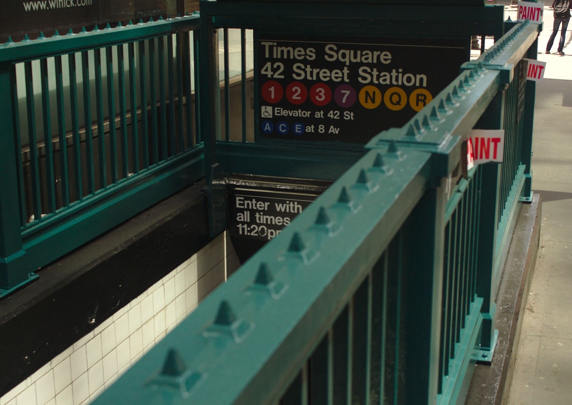 Woman Pushed Into Incoming Train In Unprovoked Attack At New York Subway Station Ibtimes