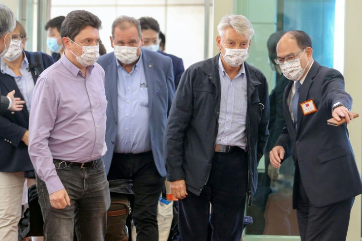 The French delegation led by Alain Richard (2nd from right) was greeted by Taiwan's deputy foreign minister Harry Tseng (right)