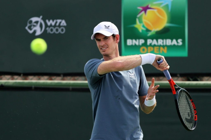 Andy Murray trains at Indian Wells