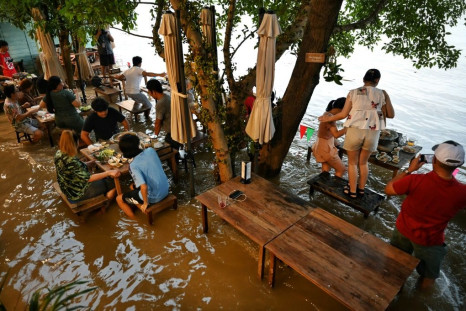 Heavy flooding has been a boon for the Chaopraya Antique Cafe in Nonthaburi, near Bangkok