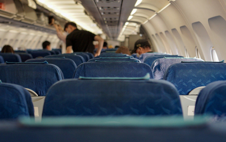 aircraft-cabin-5535467_1920