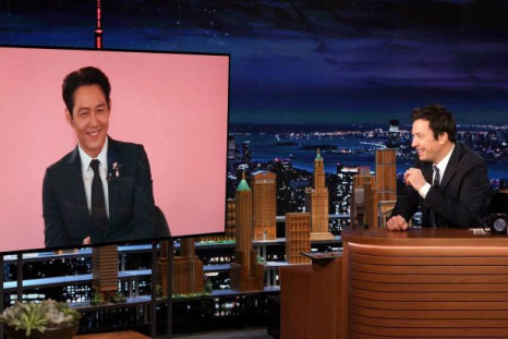  (l-r) Actor Lee Jung-jae during an interview with host Jimmy Fallon on Wednesday, October 6, 2021
