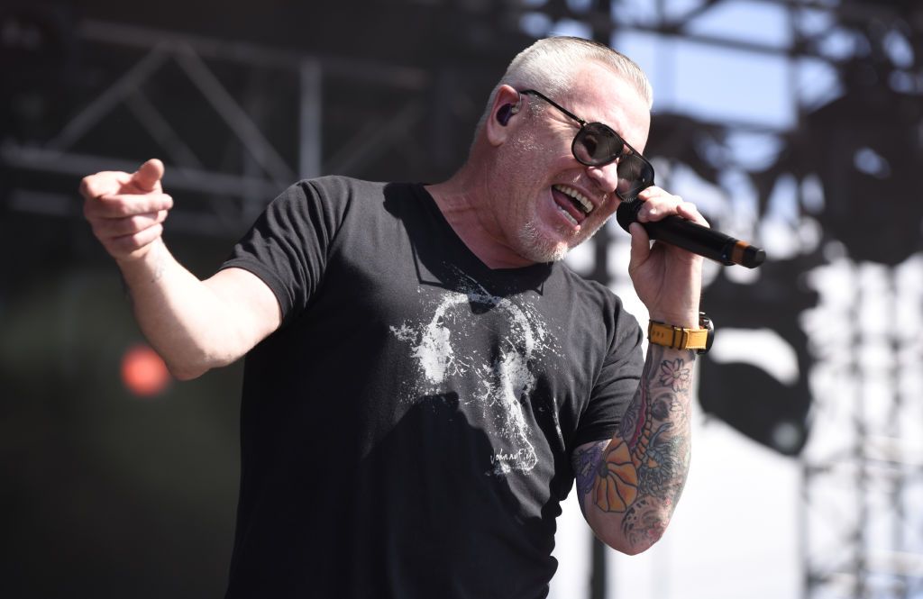 Smash Mouth Singer Steve Harwell Announces Retirement After Chaotic New York Show Ibtimes