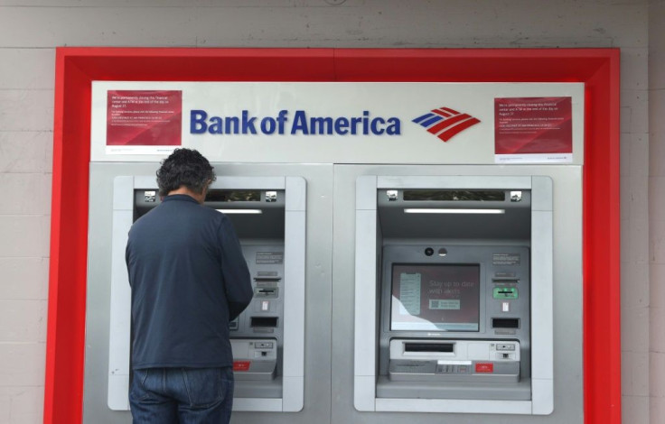 Large US banks reported a big jump in profits as the improving economy diminishes the need to hold reserves for bad loans