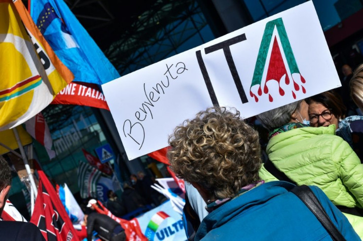 Alitalia unions have held frequent demonstrations, protesting against what they call ITA's proposed "discount contracts", with wage cuts of up to 20 percent and even 40 percent for pilots