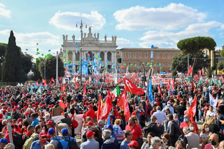 Organisers said the rally drew at least 100,000 people