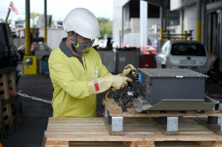 Electric cars might be cleaner than their fossil fuel forebears, but recycling their batteries is seen as key to keeping them green
