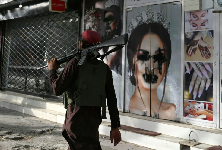 Under the Islamist movement's interpretation of Islamic law between 1996 and 2001, beauty salons were banned outright