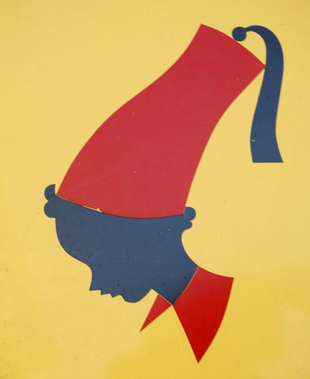 The original logo of the luxury Julius Meinl delicatessen, and its monochrome update prompted allegations of racial sterotyping, prompting the firm to drop it altogether