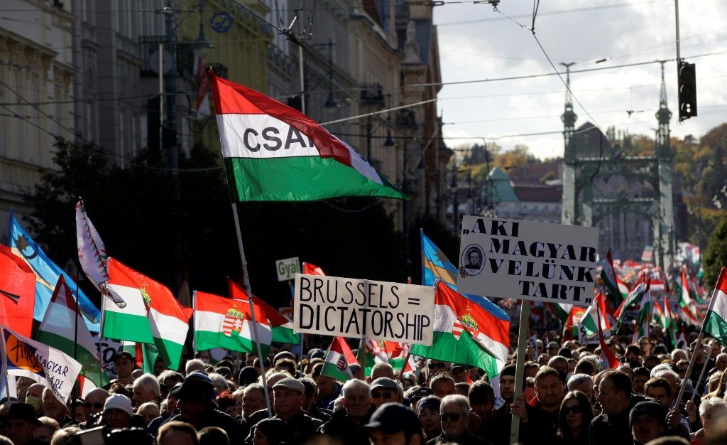 Hungary's Orban And Opposition Rival Rally As Election Looms | IBTimes