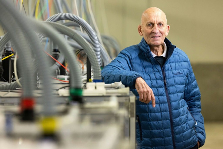 Harry Clark, director of the New Zealand Agricultural Greenhouse Gas Research Centre, says farmers must be given tools to help them reduce emissions