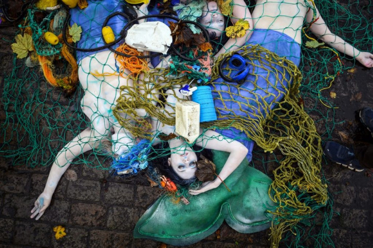 Protesters are gathering in Glasgow from across Europe and beyond to demand political leaders step up to the challenge of climate change