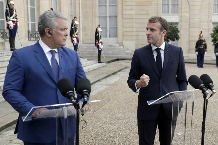 Duque met French President Emmanuel Macron at the Elysee Palace