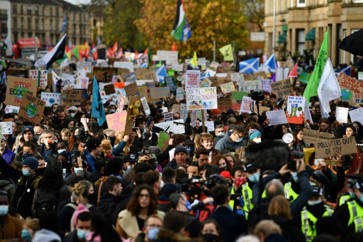 Large crowds organised by the Fridays for Future global strike movement began marching through Glasgow city centre