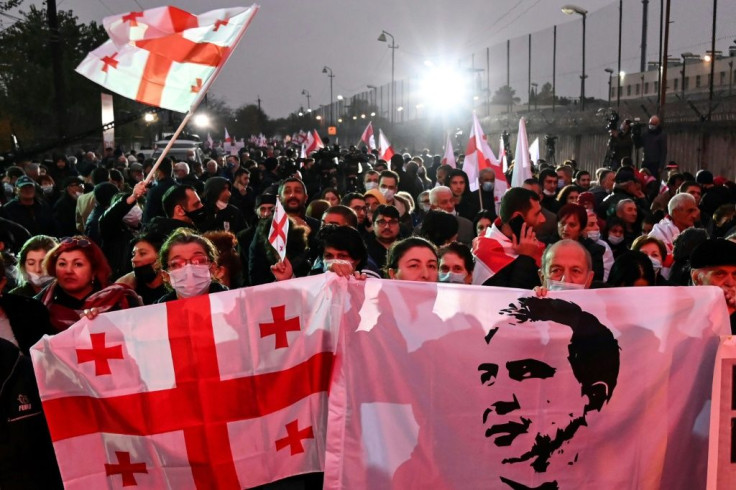 The protesters have vowed round-the-clock permanent protests until Saakashvili is transferred to a hospital, as recommended by medics