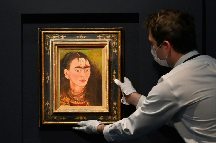 A sales record for Frida Kahlo's work could be broken at Sotheby's, which will auction off her self-portrait 'Diego y yo'
