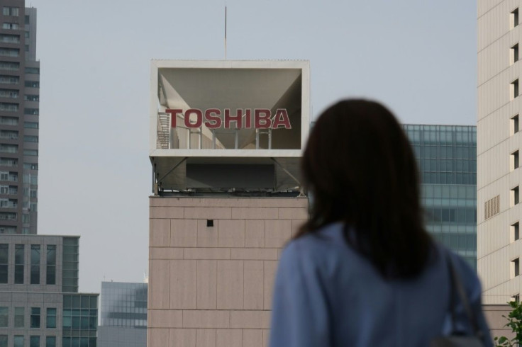 Toshiba reportedly plans to split its business into three firms