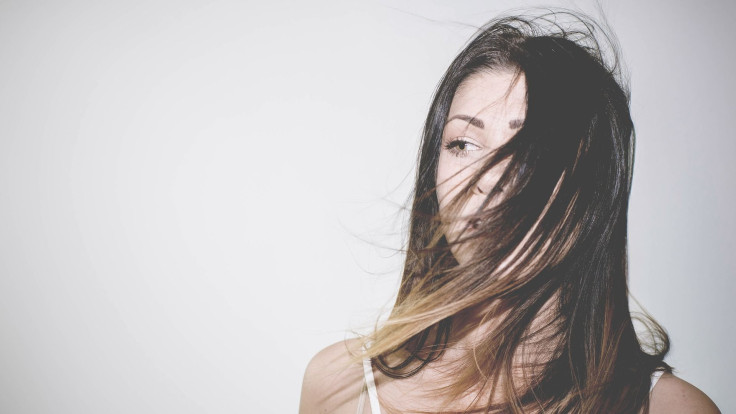 girl-g1dc0fc633_1920