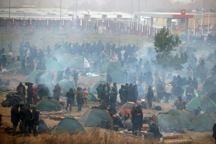 Migrants hoping to cross the border from Belarus to Poland on Wednesday.