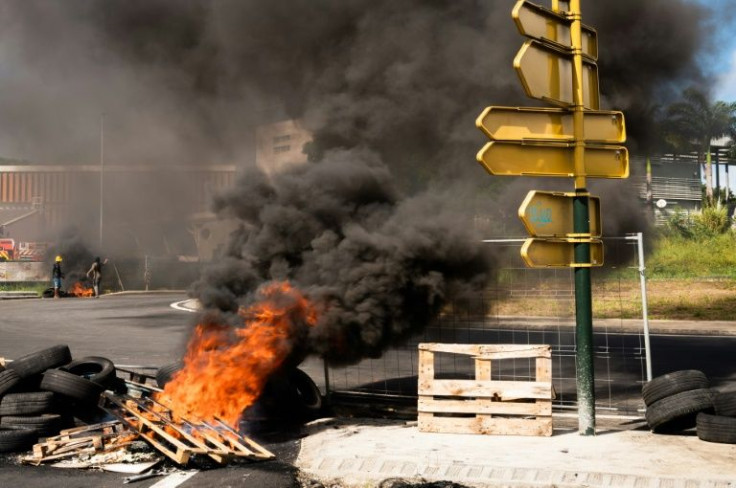 Paris authorities sent elite police and counter-terrorism officers to Guadeloupe in a bid to quell the violence