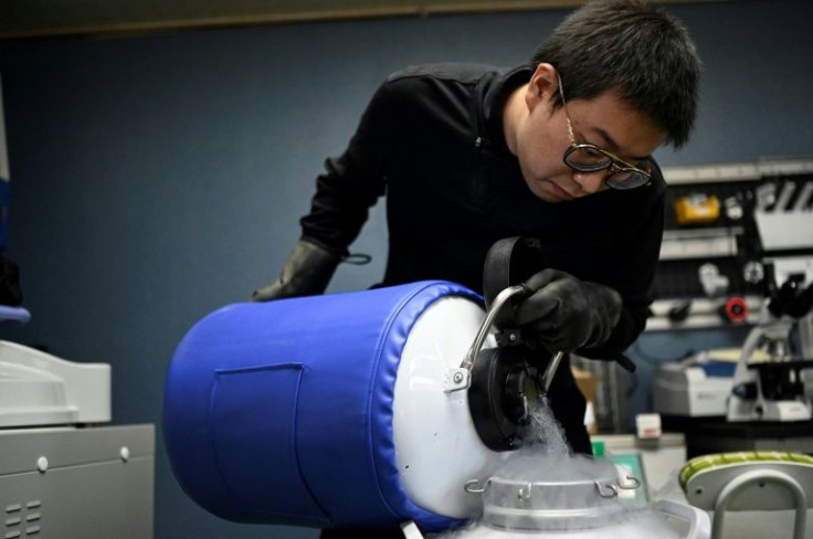 Xu Wei has created a home laboratory to create a remedy for his sick child