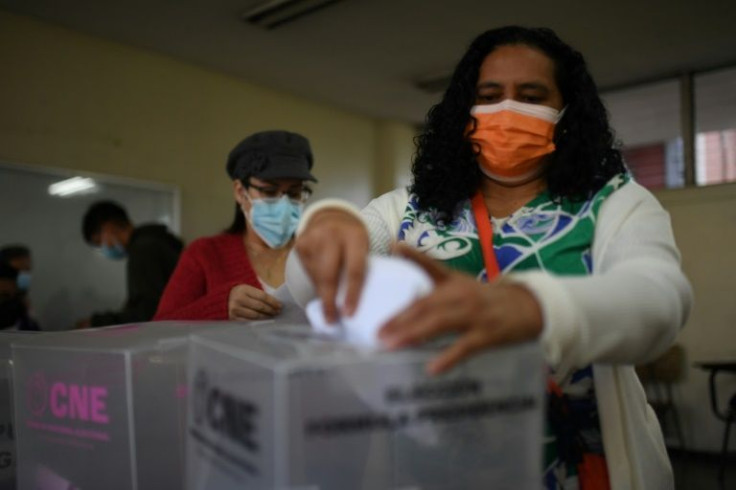 Voting to elect a new president took place amid calm in the Honduran capital Tegucigalpa, despite concerns violence could break out