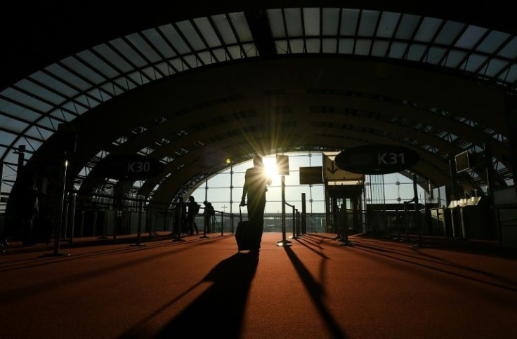 French citizens and EU nationals can still return to France from the UK but they will now need a negative Covid test less than 24 hours old