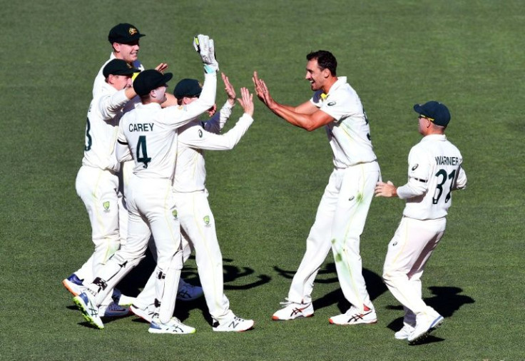 Australia have England on the ropes in the second Ashes Test