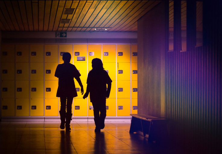 school-g5ae530b49_1920