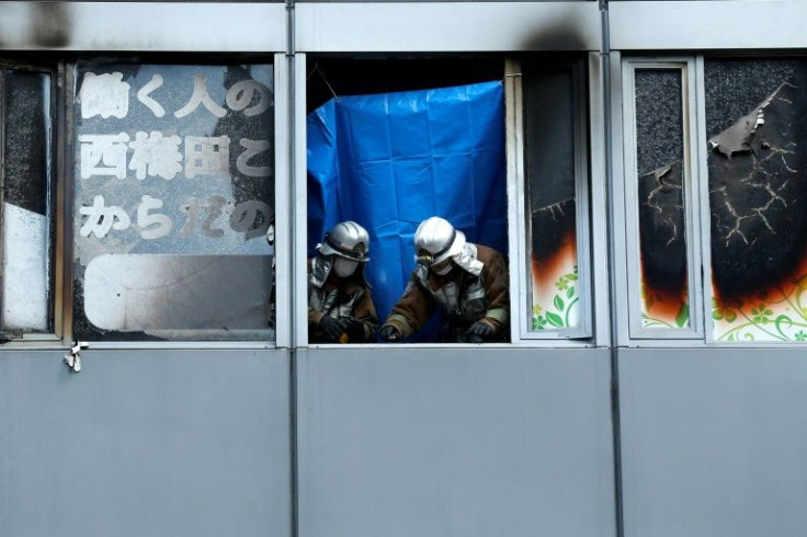The fire raged for half an hour, gutting the fourth floor of the narrow commercial building where the clinic was located