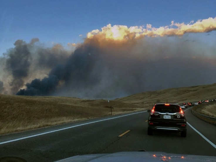 Strong winds and an extremely dry landscape are fuelling a dangerous fire in Colorado that is already feared to have destroyed hundreds of homes