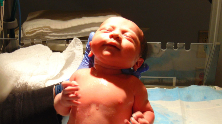 new-born-g8b381a589_1920