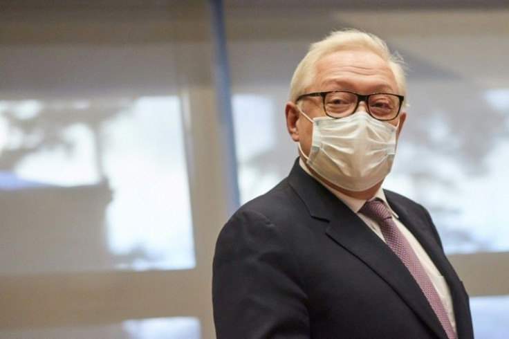 Russian Deputy Foreign Minister Sergei Ryabkov held informal talks with his US counterpart on Sunday