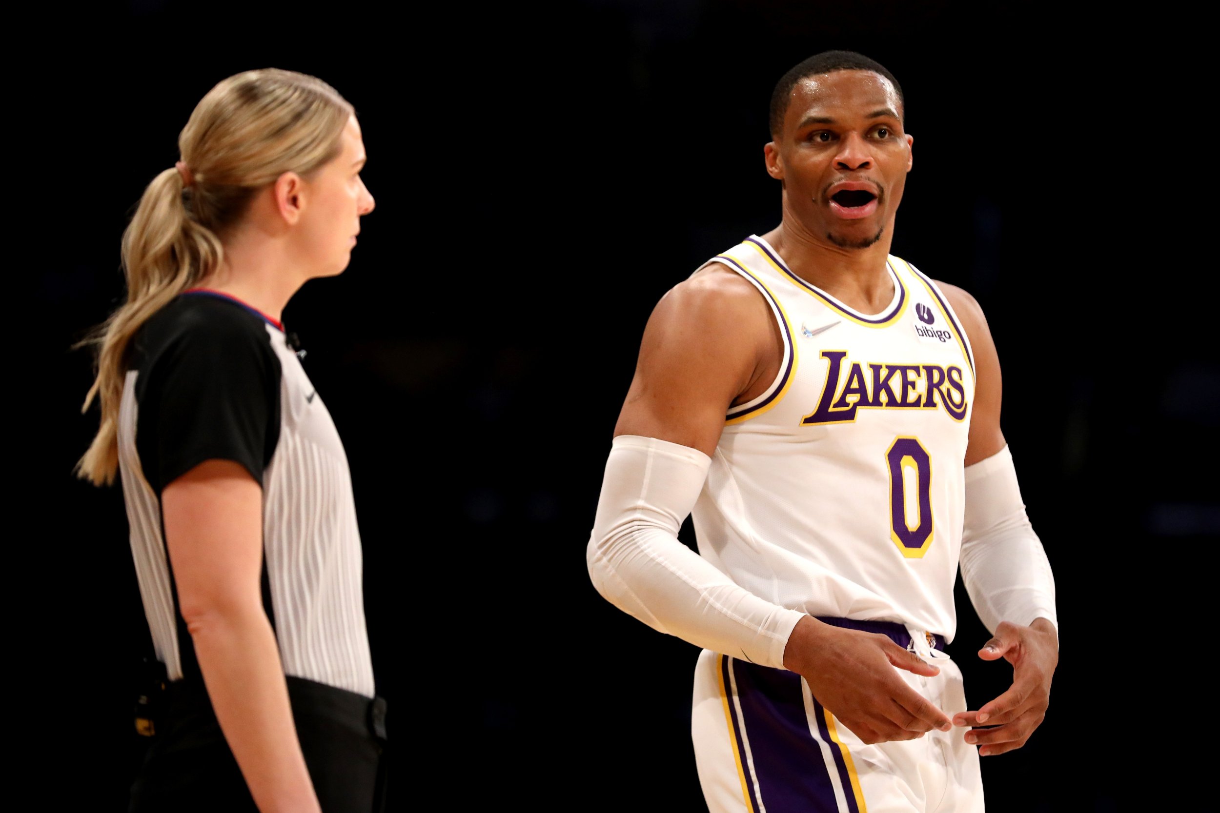 Los Angeles Lakers survive the Raptors because of Russell Westbrook