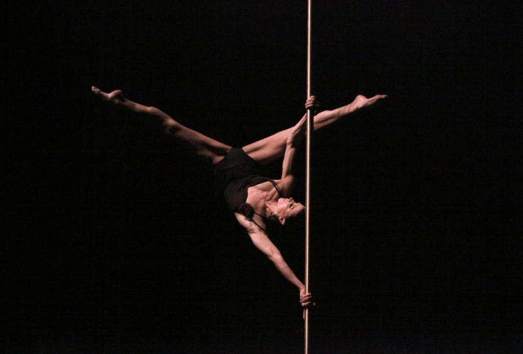 Italy&#039;s Piolanti performs a pole dance