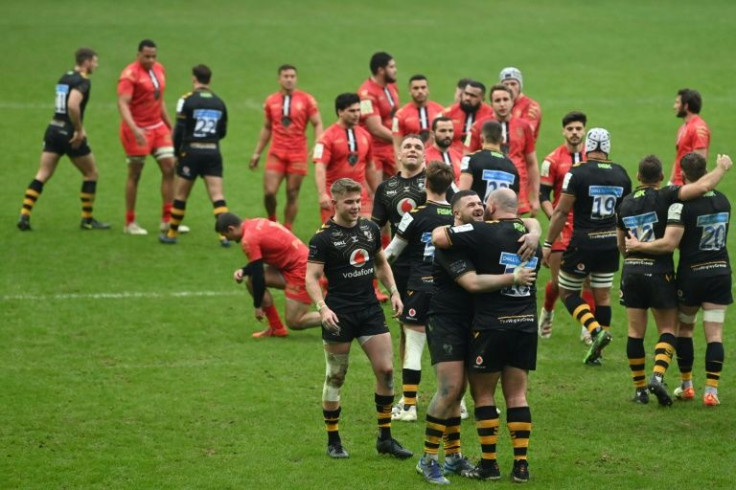 Wasps players celebrate the victory over Toulouse