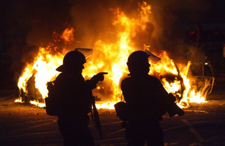 Violence erupts in Vancouver after Stanley Cup loss