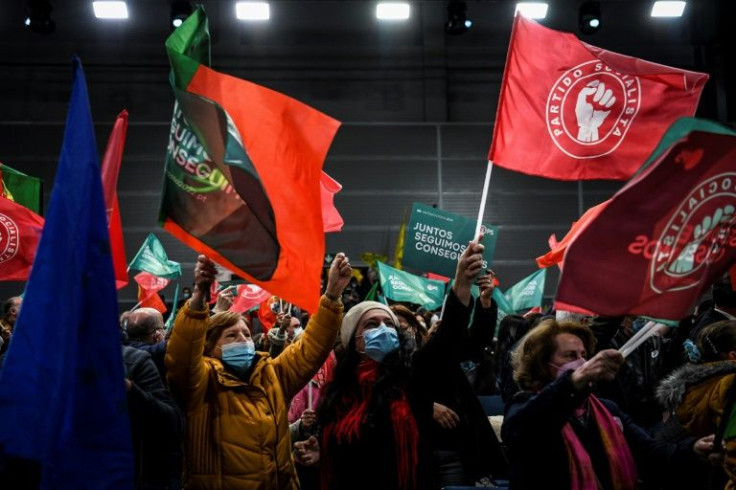 Socialists wave party flags at PM Antonio Costa's poll rally