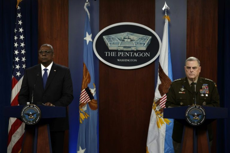 US Secretary of Defense Lloyd Austin (L) and Chairman of the Joint Chiefs of Staff Army Gen. Mark Milley (R)