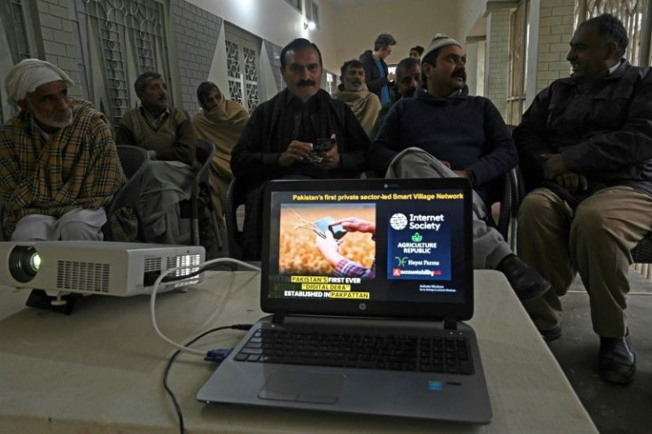 At "Digital Dera" farmers come to see computers and tablets that provide accurate weather forecasts, as well as the latest market prices and farming tips