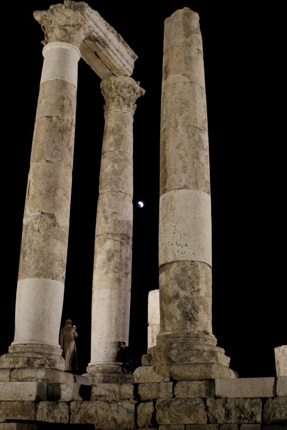 Lunar Eclipse 2011: Top 10 Rarest Moment [PHOTOS]