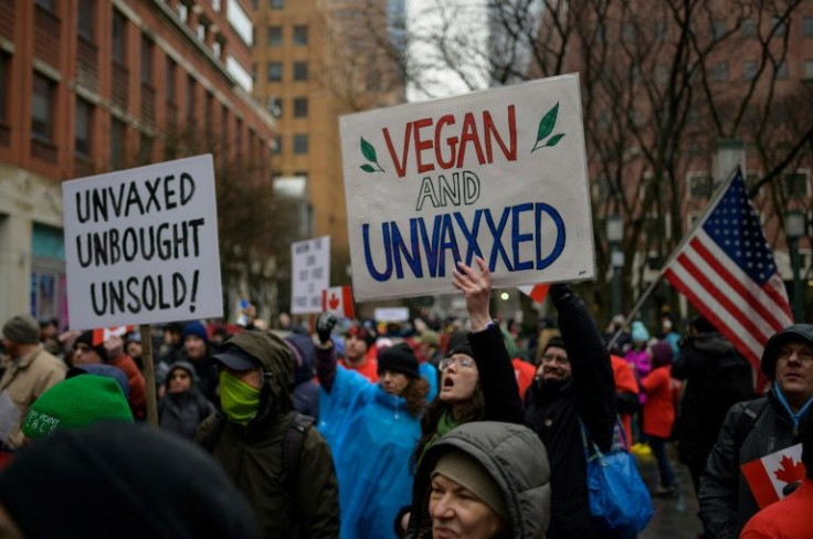 City workers protest against Covid-19 vaccine mandates and restrictions in New York City