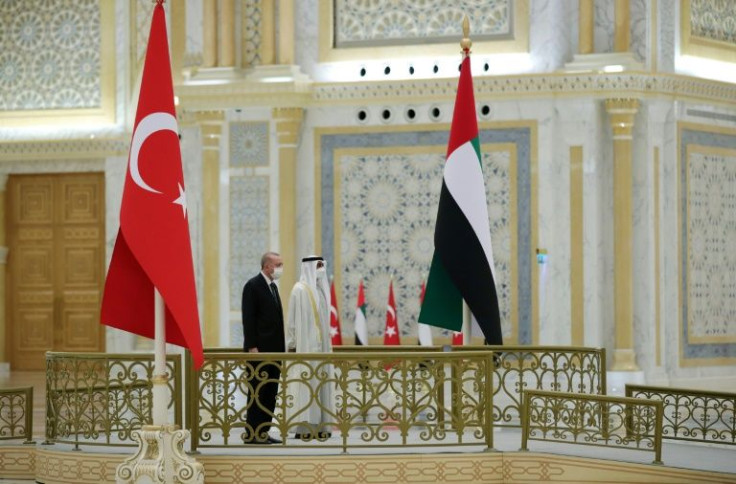 Erdogan was welcomed by Crown Prince of Abu Dhabi Sheikh Mohammed bin Zayed al-Nahyan during an official ceremony in Abu Dhabi