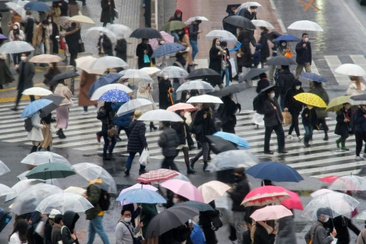 Japan's economy rebounded in the last quarter of 2021, as spending increased during a lull in virus cases