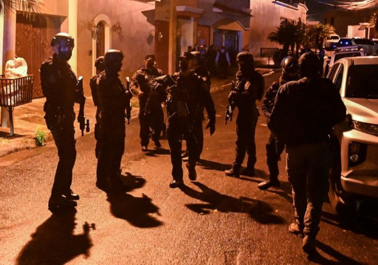 Members of the police special forces surrounded the home of former Honduran President Juan Orlando Hernandez in Tegucigalpa on February 14