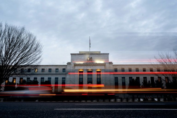 Faced with high inflation, the Federal Reserve is poised to raise interest rates more quickly
