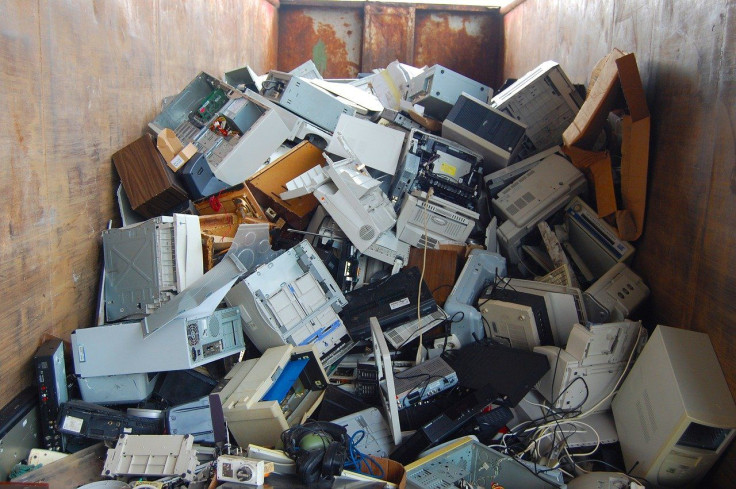 tech trash, old computer